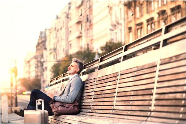 夢到自己缺錢還被騙有什麼含義_周公解夢官網