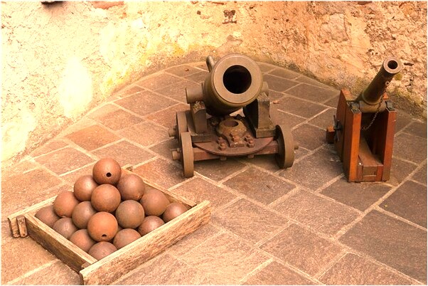 夢到老人殺死蛇啥意思_周公解夢官網