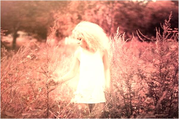 夢見女鬼天空飄代表著什麼_周公解夢官網