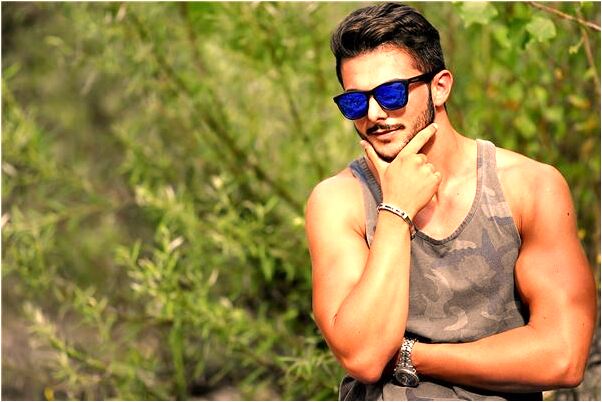 夢到雞變貓有什麼意思嗎_周公解夢官網