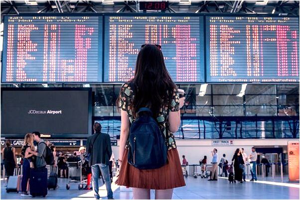 夢到了坐汽車有什麼意義嗎_周公解夢官網