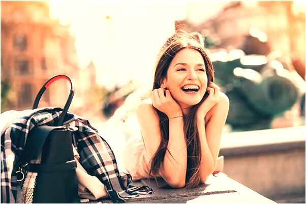 夢見車胎破了三個洞是凶兆還是吉兆_周公解夢官網