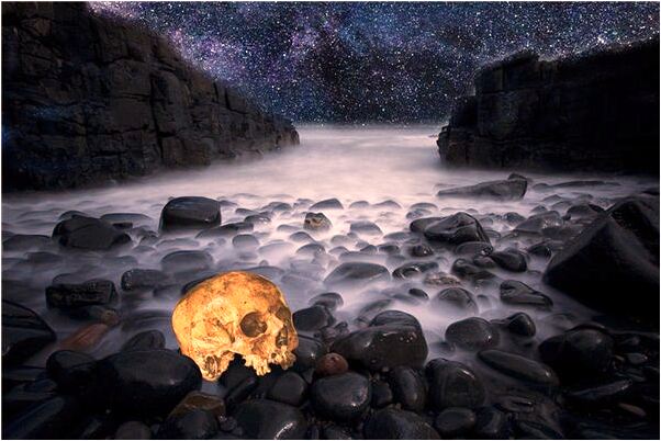 夢到死人咬一口有什麼預兆_周公解夢官網