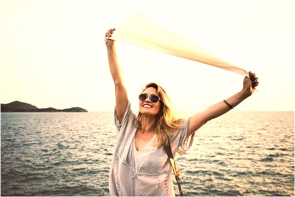 夢到了一條黑色巨大眼鏡蛇預示什麼_周公解夢官網