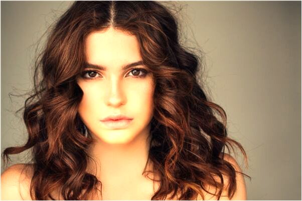 夢到老家院子兩邊高中間低怎么回事_周公解夢官網