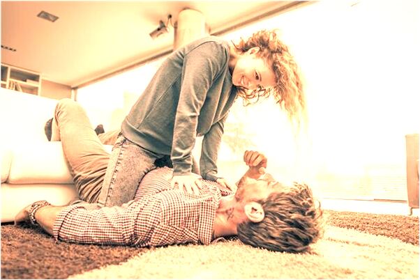 夢見熟人拿走愛人的紫色內褲怎么說_周公解夢官網