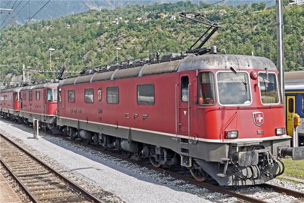 夢到坐火車是什麼意思_周公解夢