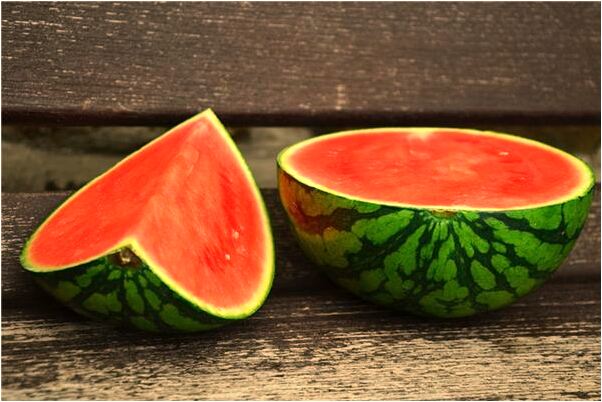 夢見老公和他的前女友流淚意味著什麼_周公解夢官網