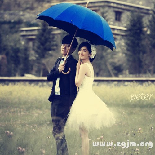 讓男人憐愛十二星座女的原因_十二星座