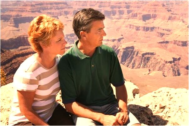 夢到狗把我手咬出血是好的徵兆嗎_周公解夢官網