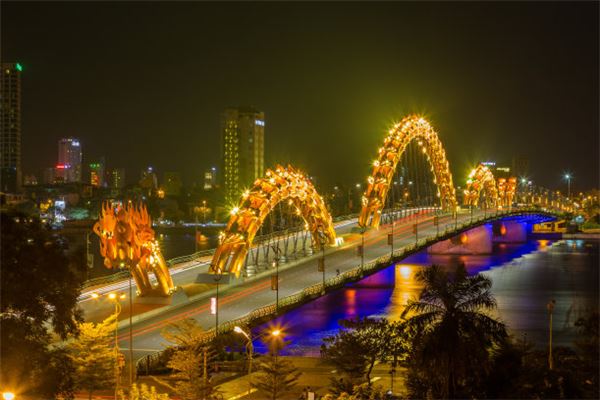 1976年出生屬什麼_十二生肖