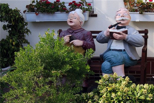 夢見已故的親人死了會是什麼預兆_周公解夢