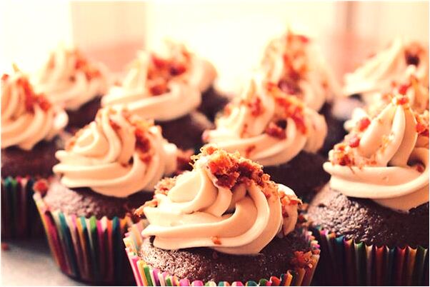 夢見家裡養的雞能飛起來了是凶兆還是吉兆_周公解夢官網