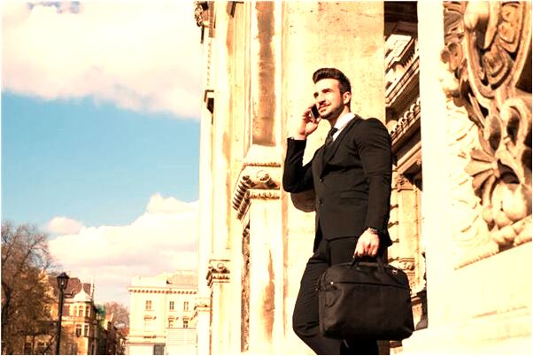 夢見擁抱姑娘行走中求婚是不是好的徵兆呢_周公解夢官網