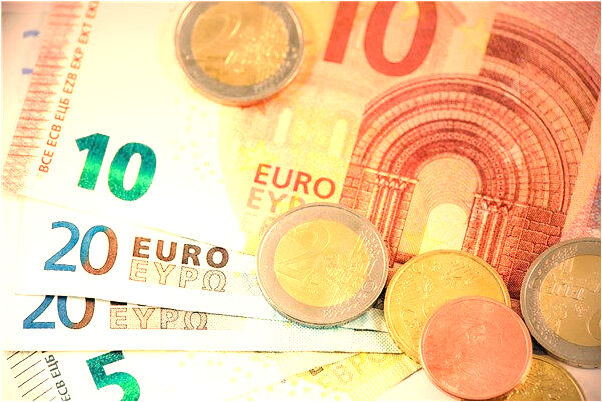 夢到腳踏車被砸了是怎么回事_周公解夢官網