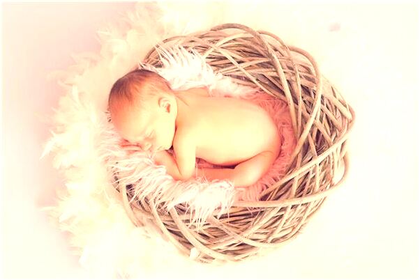 夢見自己在水裡遊走是什麼意思_周公解夢官網