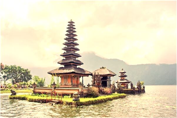 夢到了和中學同學上語文英語課是什麼意思？_周公解夢官網