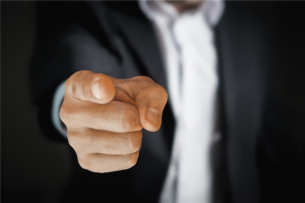 夢見別人罵人有何寓意_周公解夢