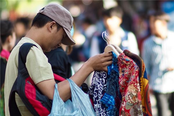 夢到了試穿是吉兆嗎?_周公解夢