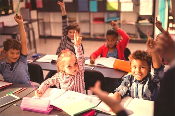 夢到了同事大聲叫我是什麼意思_周公解夢官網