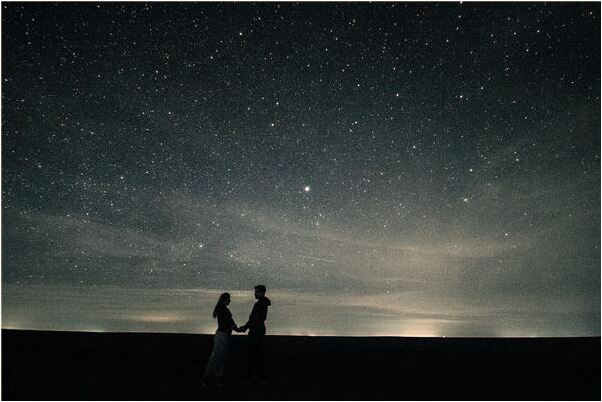 夢到了靈堂倒了是好是壞_周公解夢官網