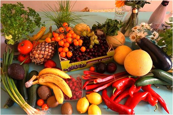 夢見遠處路上很多花有什麼徵兆_周公解夢官網