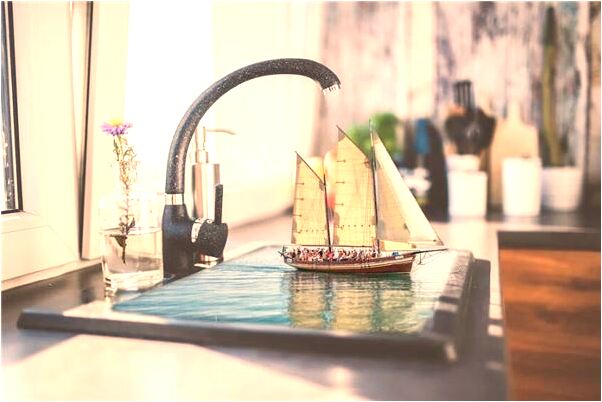 夢到了一個牙沒長全的小姑娘有什麼徵兆_周公解夢官網