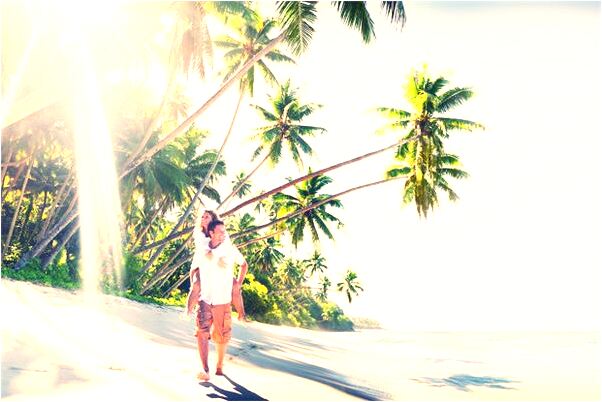 夢到了女人抓住床上蛇的蛇頭有什麼預示嗎_周公解夢官網