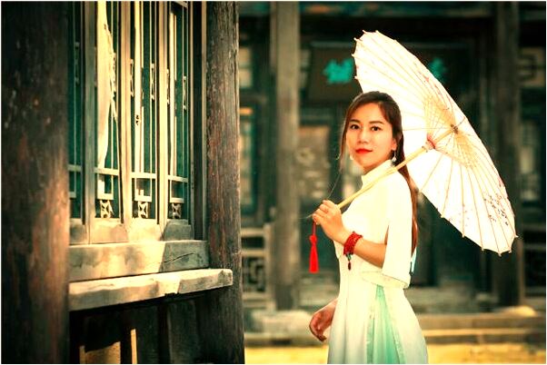 夢見水裡長了紫菜水草等有什麼寓意嗎？_周公解夢官網