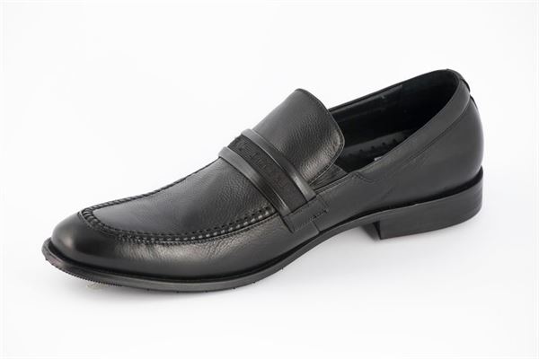 夢見鞋丟了一隻_周公解夢