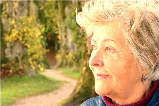 夢到了錢掉進便池怎么樣_周公解夢官網