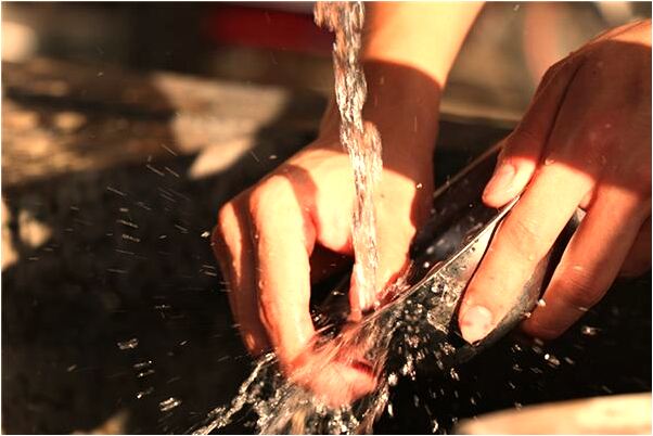 夢到了水管流水擰不緊預示了什麼_周公解夢官網