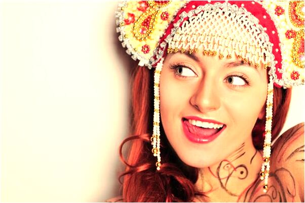 夢見自己光著身子在被人追預示什麼_周公解夢官網