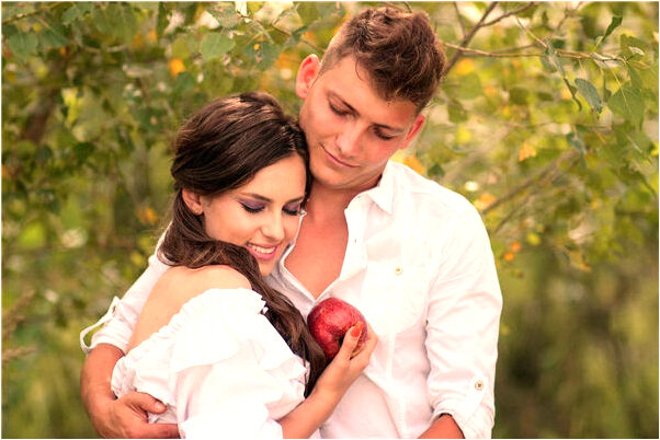 夢到與死去的人玩牌是什麼徵兆_周公解夢官網