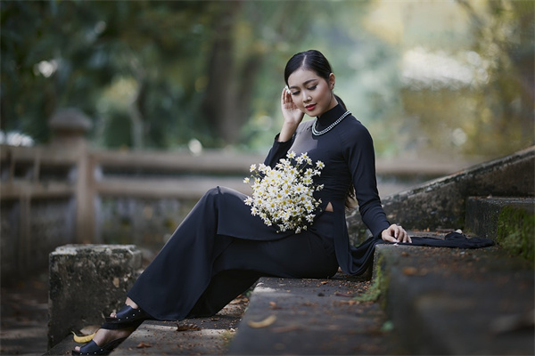 夢到自己很美啥意思_周公解夢