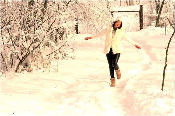 夢到院子裡雞糞里揀錢是凶兆還是吉兆_周公解夢官網