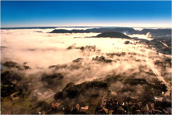 夢見手指歪會是什麼預兆_周公解夢官網