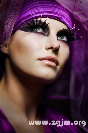 12星座女生愛大叔的原因_十二星座