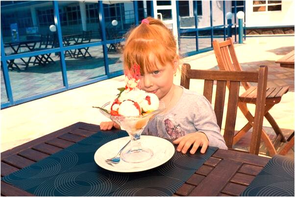 夢到媽媽打妹妹會是什麼預兆_周公解夢官網