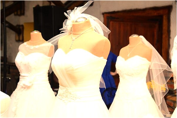 夢見前男友雨中送傘預示什麼_周公解夢官網