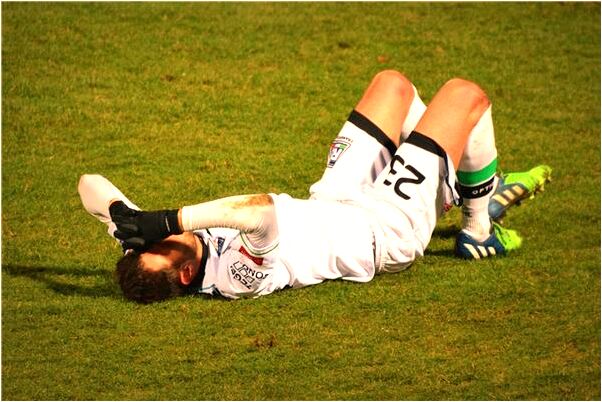 夢到了手粘到屎是什麼意思？_周公解夢官網