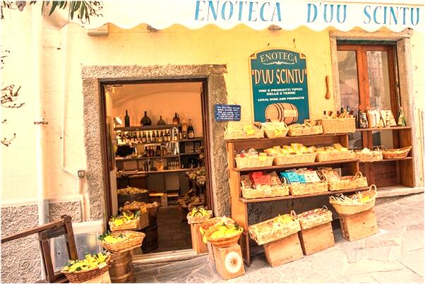 夢見一群群骷髏頭一齊衝來是怎么回事_周公解夢官網