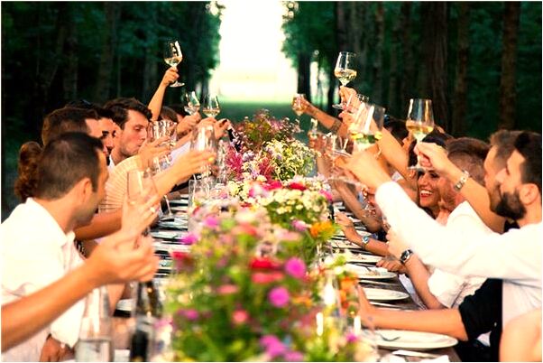 夢到了腳上被東西扎有什麼含義_周公解夢官網