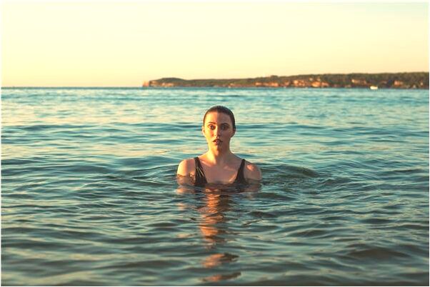 夢到了和死人吃飯是咋回事_周公解夢官網