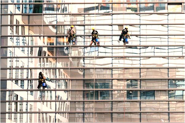 夢到下雨與別人一起打傘代表什麼_周公解夢官網
