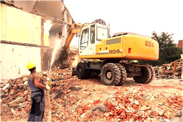 夢到龍抓人會是什麼預兆_周公解夢官網