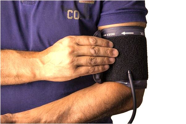 夢到抓別人的屎是好事還是壞事_周公解夢官網