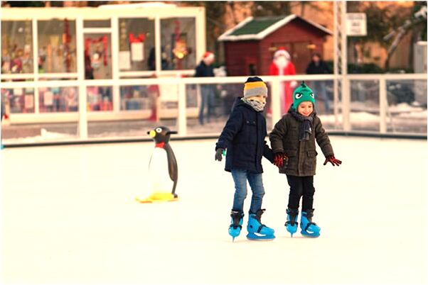 夢到了廁所門破一個洞是什麼預兆？_周公解夢官網