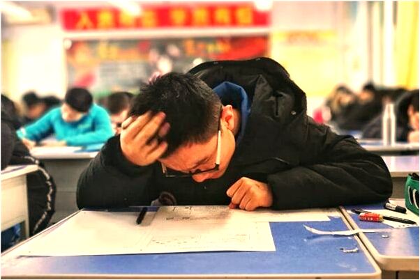 夢到了開好車走的路很不好是什麼意思_周公解夢官網