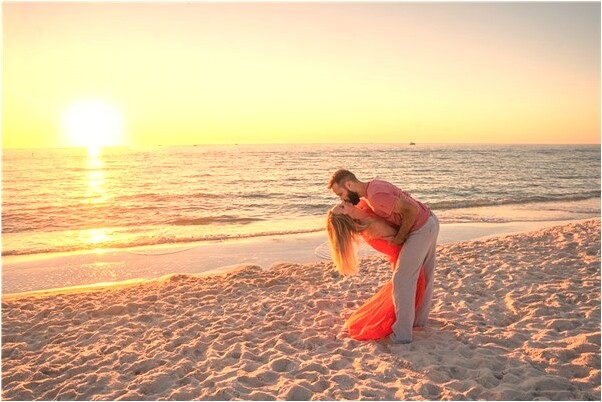 夢見鬚髮白的預兆_周公解夢官網